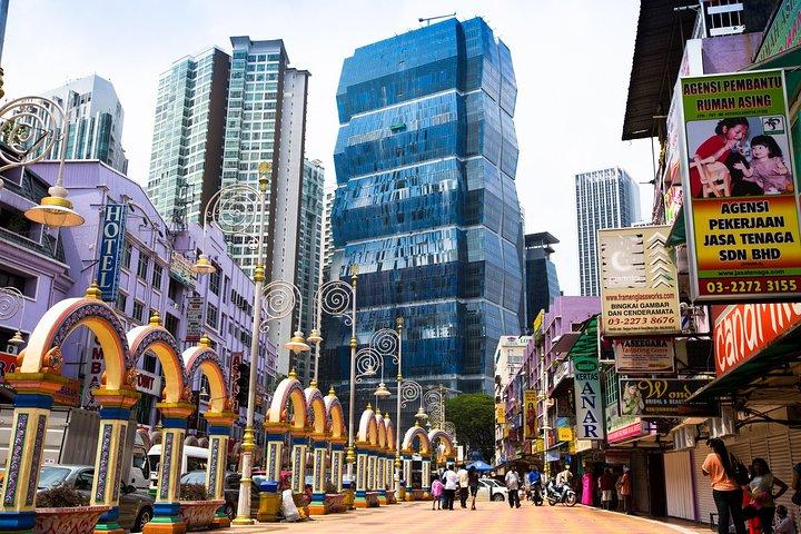 Private Tour: Half-Day Shopping and Market Exploration in Kuala Lumpur