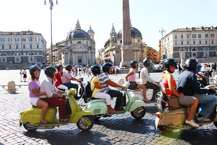 Rome Vespa Small Group Sightseeing Tour, 3 Hour Experience