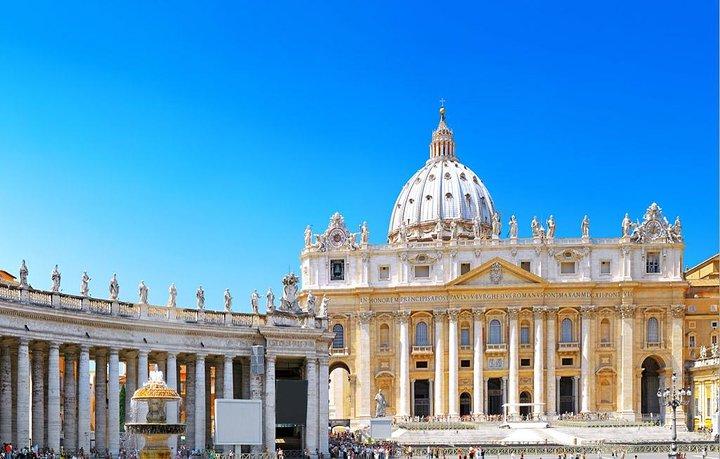 Exclusive Private Tour: Vatican Museums, Sistine Chapel, Basilica