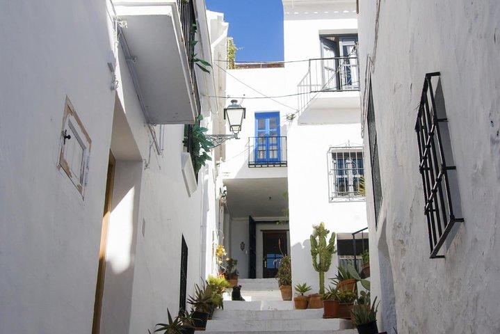 Frigiliana and Nerja Tour from Malaga