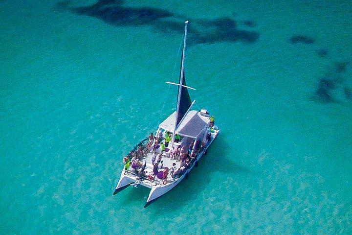 Snorkeling Catamaran / Natural Pool