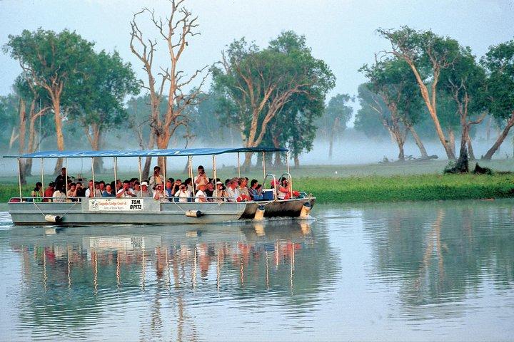 Darwin: Kakadu & Nourlangie Trip Plus Billabong Cruise with Lunch