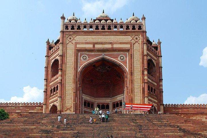 Agra To Jaipur Private Transfer with Fatehpur Sikri Stop