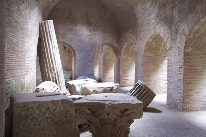The Phlegrean Fields Discover the ruins of Baia, Cuma and Pozzuoli