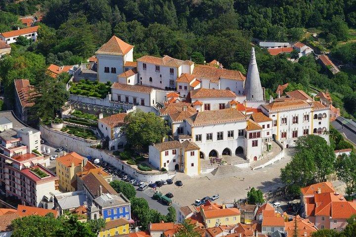Sintra and Cascais Private Half Day Sightseeing Tour from Lisbon