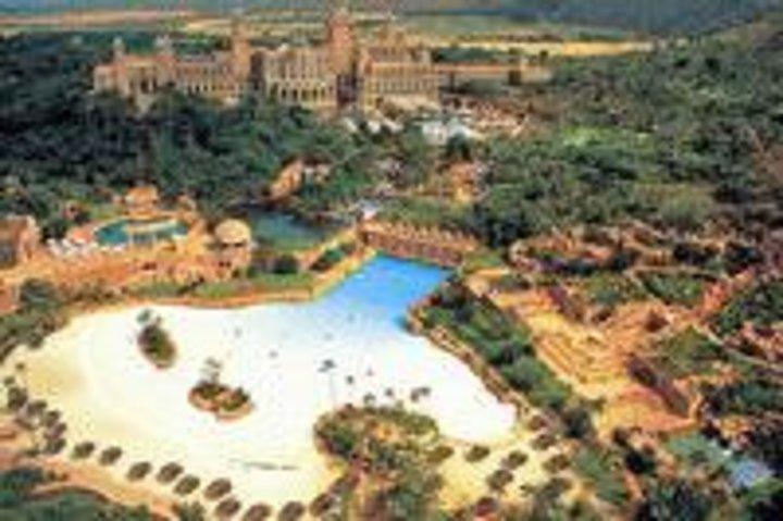 Pilanesberg Game Reserve Safari and Sun City Day Trip from Johannesburg