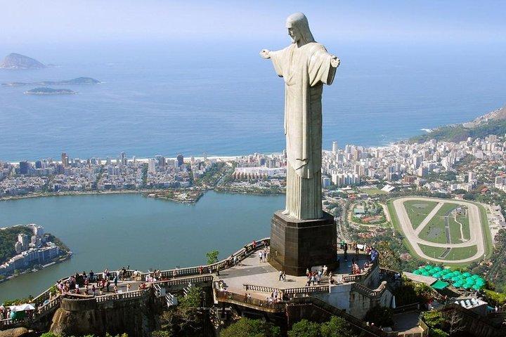 Private Tour to Christ the Redeemer