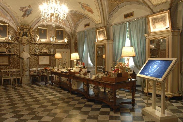 Private Guided Visit of Florence Santa Maria Novella Basilica and its Officina Profumo Farmaceutica
