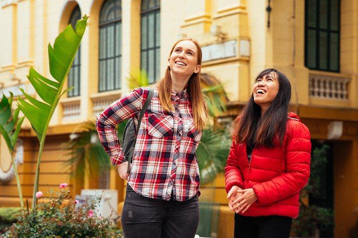 Highlights & Hidden Gems With Locals: Best of Hanoi Private Tour