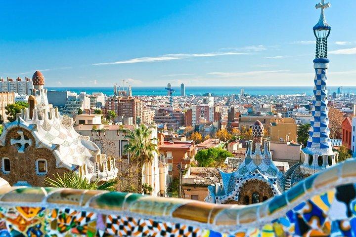 Barcelona Highlights Private Tour with Port or Hotel Transfers