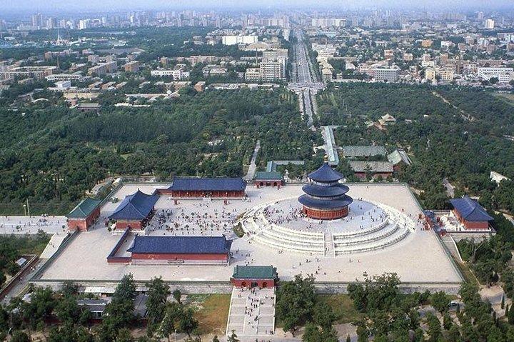 Boutique Tour: City Highlights of Beijing and Peking Duck Lunch