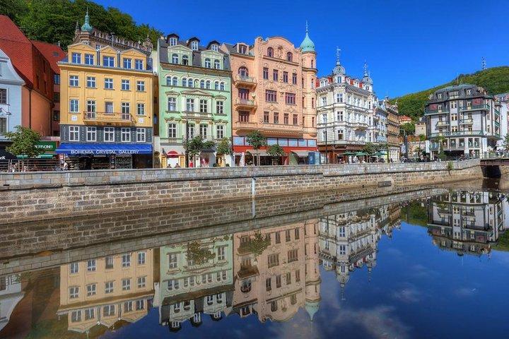 Karlovy Vary Full Day Tour from Prague