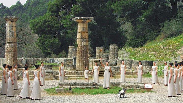 Ancient Olympia and Pyrgos Walking Tour including Private Escort