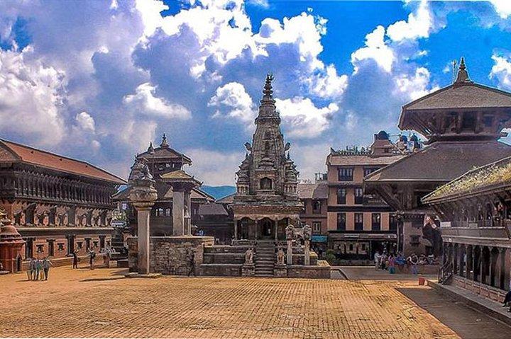 Nagarkot Sunrise & Bhaktapur Heritage Tour -Private Full Day Trip