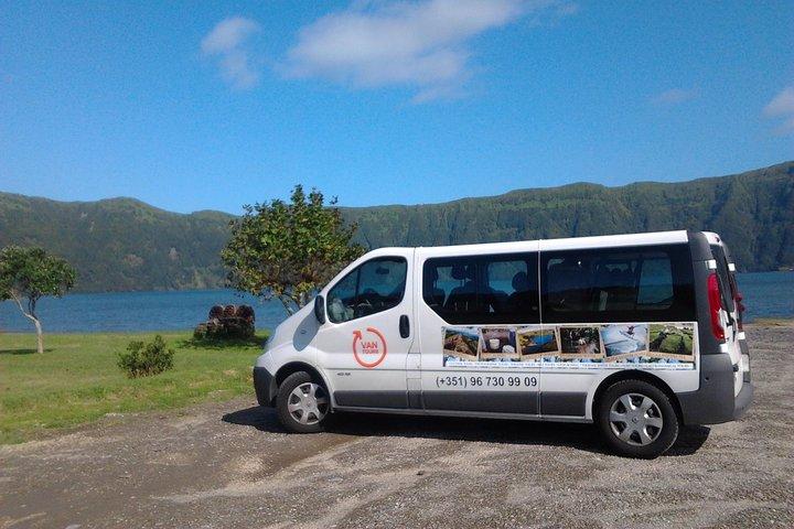 Van – Laketour – Sete Cidades / Lagoa do Fogo – Full Day w/lunch (Shared)