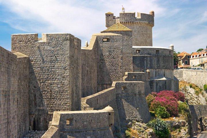 Dubrovnik: Ancient City Walls & Wars Walking Tour