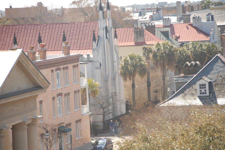 Small-Group Tour: Charleston Old Walled City Historical Walking Tour