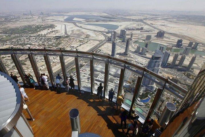 Burj Khalifa Tour with Private Transfer