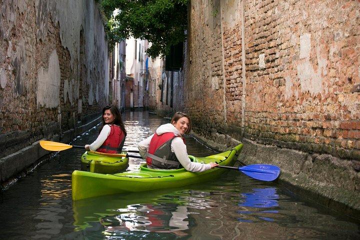 Real Venetian Kayak - Tour of Venice Canals with a Local Guide