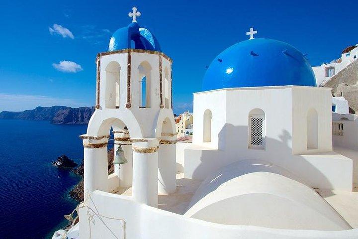 Private Santorini Sightseeing Tour with Local Driver-Guide