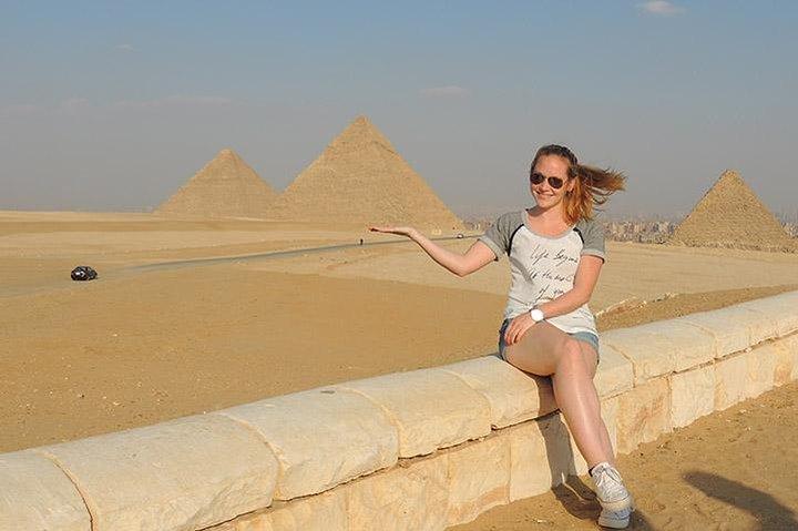 Full-Day Tour from Cairo: Giza Pyramids Sphinx Memphis and Saqqara