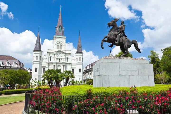 New Orleans City Tour and Steamboat Natchez Harbor Jazz Cruise