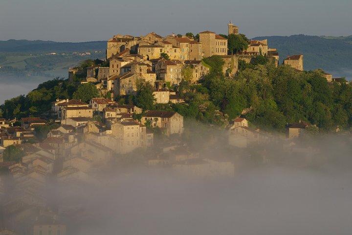 Toulouse : Albi and Cordes/Ciel Day Trip with audio guides