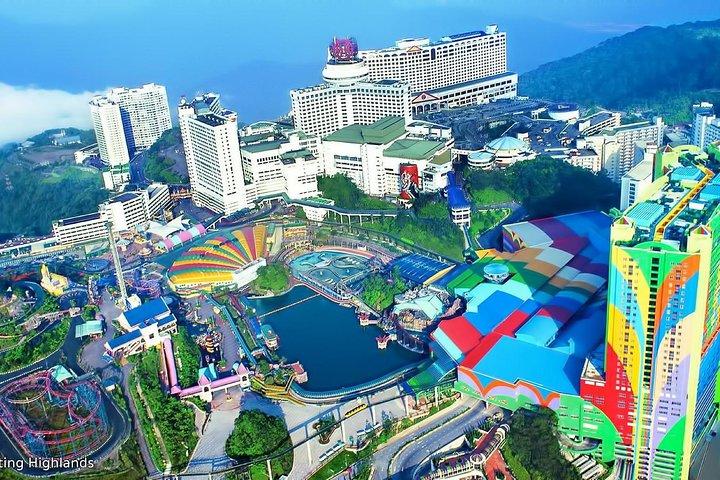Batu Caves & Genting Highlands Discovery Tour with Lunch