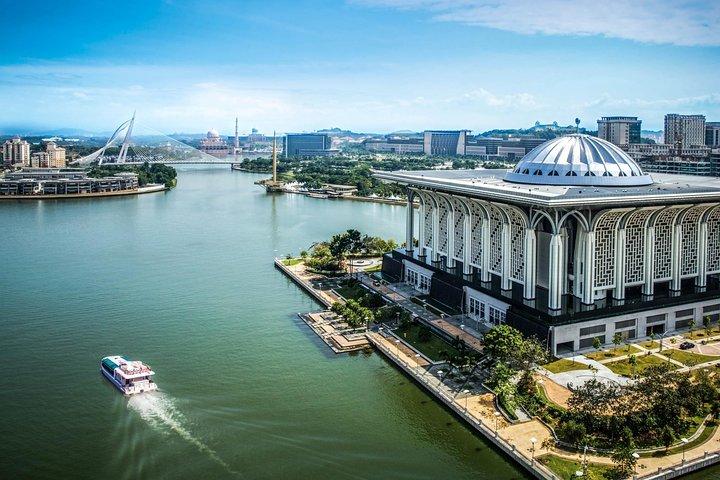 Batu Caves & Putrajaya Highlights: Landmarks & Agricultural Park