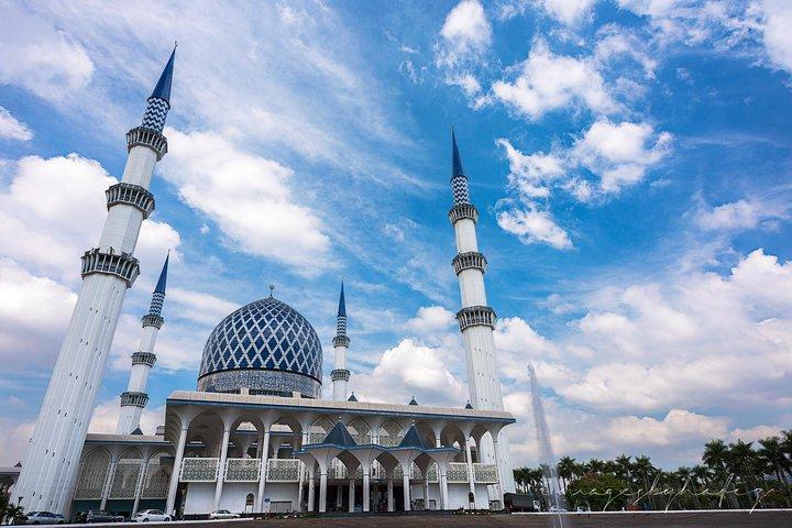 Selangor Highlights Tour: Batu Caves, Blue Mosque & Melawati Hill