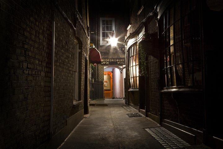 Jack the Ripper Walking Tour with Ripper-ologist