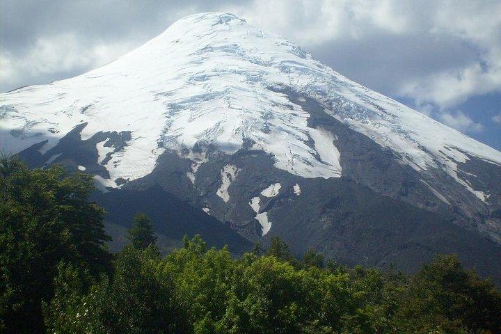 Full-Day Osorno Volcano and Petrohue Falls Small-Group Tour