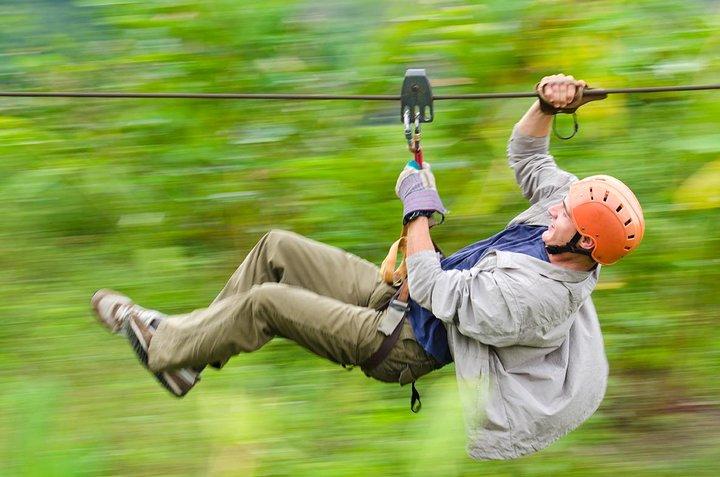 Arenal Volcano Combination Tour: Zipline, Tubing and Hot Springs