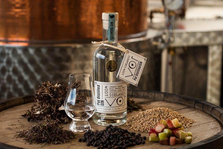 Flóki Whisky Distillery Tour & Tasting in Reykjavík