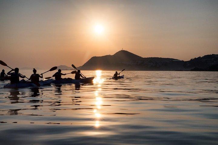 Sunset Sea Kayaking in Dubrovnik with Wine