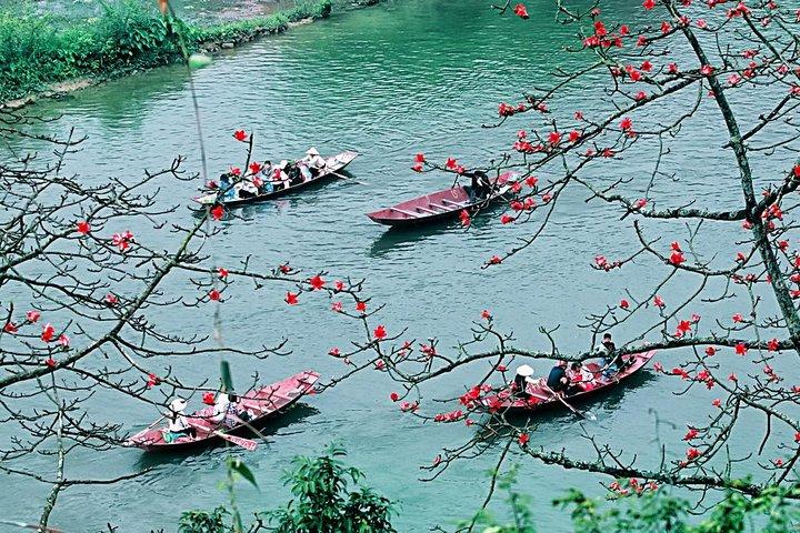 Perfume Pagoda Day Tour from Hanoi