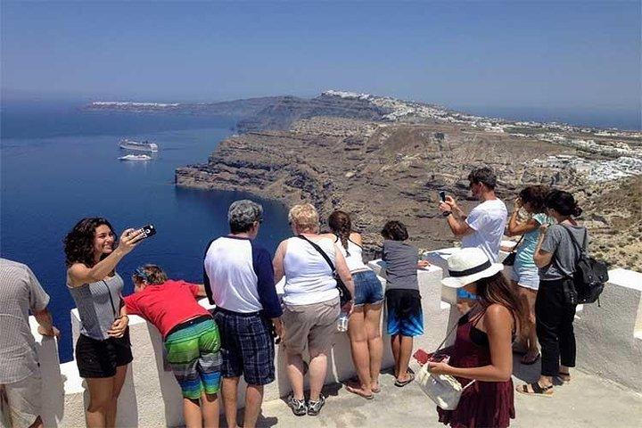 Best of Santorini Highlights Private 5 Hours Tour