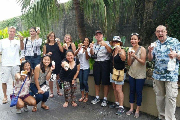 French Quarter History Tour with Cafe Du Monde