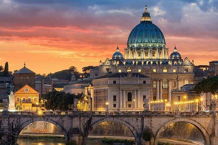 Skip the Line: Vatican Museums & Saint Peter Tour