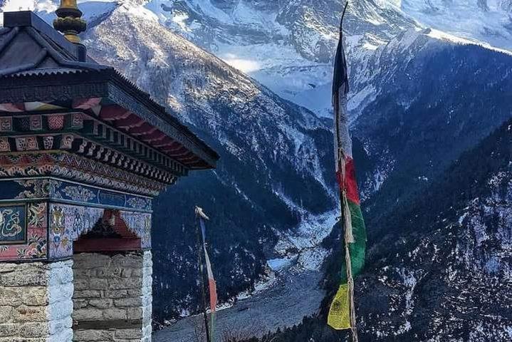 Jomsom Muktinath Trek 15 Days: