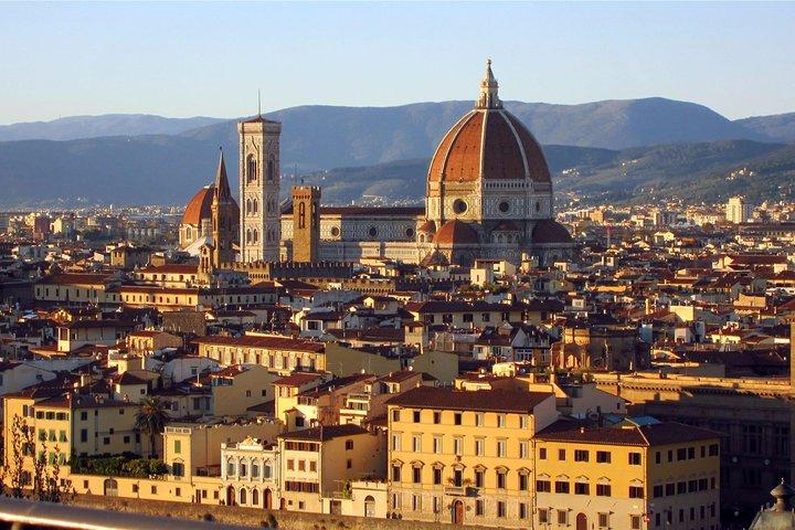 Florence, Lucca and Pisa Private Tour from Livorno