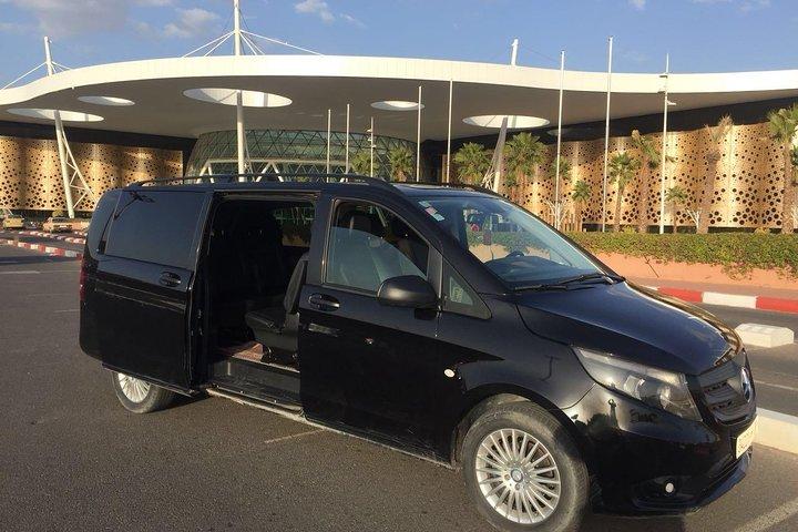 Marrakech : Transfer from Marrakech to Casablanca Airport