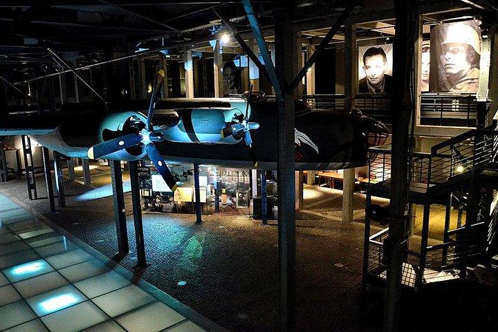 Warsaw Uprising Museum (1944) : SMALL GROUP /inc. Pick-up/
