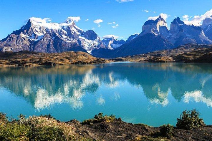 Shared transfer minibus Puerto Natales (CL) to El Calafate (ARG)