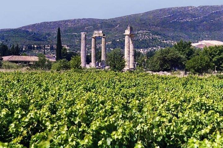 The Nemea wine roads with breathtaking Nafplion private tour