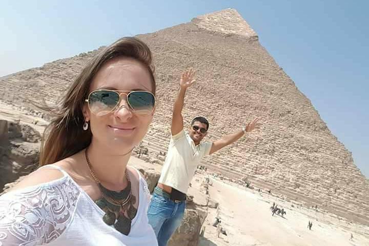 Private Half-Day Tour: Giza Pyramids and Sphinx by Camel