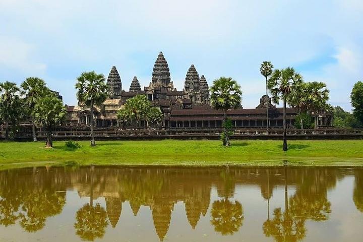 Angkor Wat 3-Day Tour from Bangkok