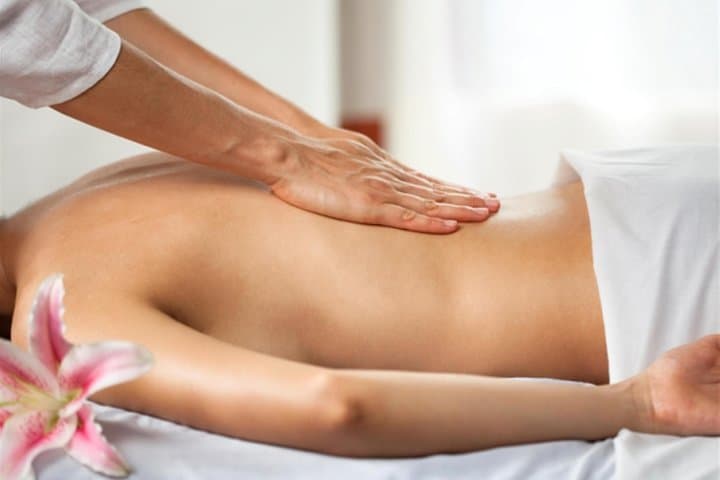 Hammam and Massage Experience with Transfers