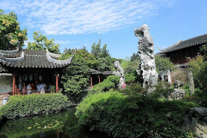 Private Day Trip: Suzhou Garden and Zhouzhuang Water Town from Shanghai