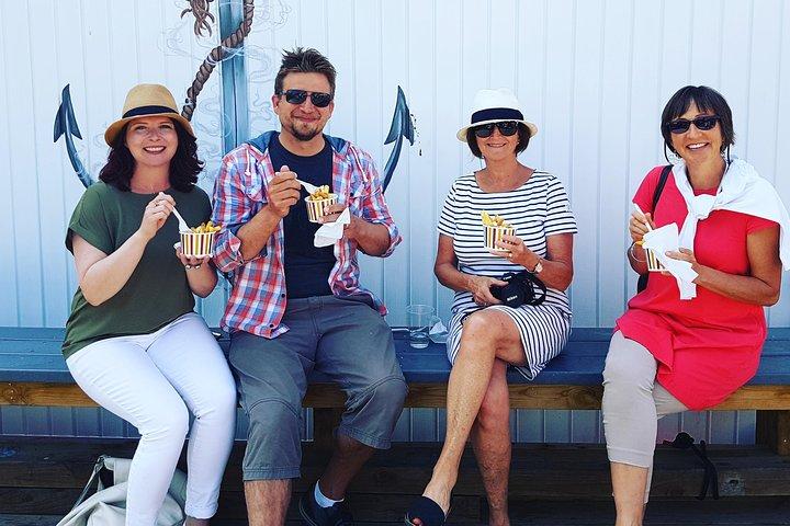 Eat Like a Canadian Food & Sightseeing Tour